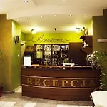 Semesteranläggning (resort) Osrodek Wypoczynkowy Amadeusz *